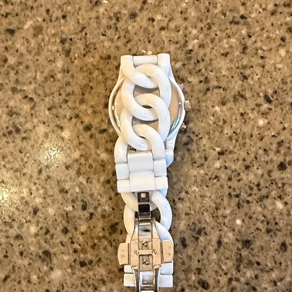 Michael Kors White Ceramic Link Chronograph Bracelet Watch - Picture 3 of 3